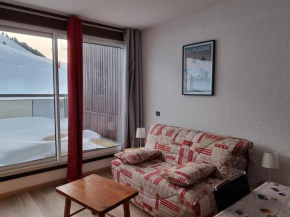 Studio fonctionnel au pied des pistes avec grand balcon - FR-1-181-2584